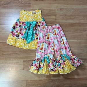 Jelly the Pug Girls Sweet Peep Collection Boutique Capri Bow Set Top & Bottom 5